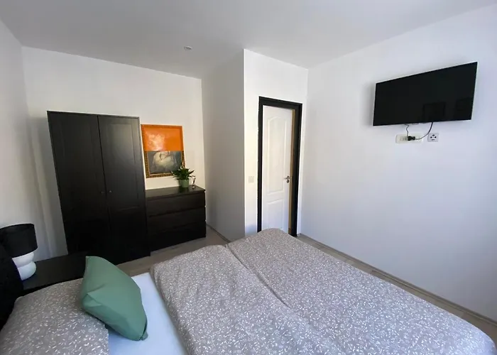 Apartman Cukar Διαμέρισμα Πούλα