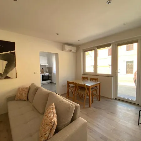 Apartman Cukar *